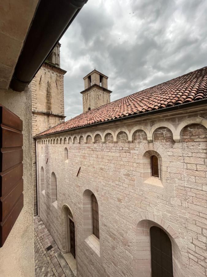 Church Bells Daire Kotor Dış mekan fotoğraf